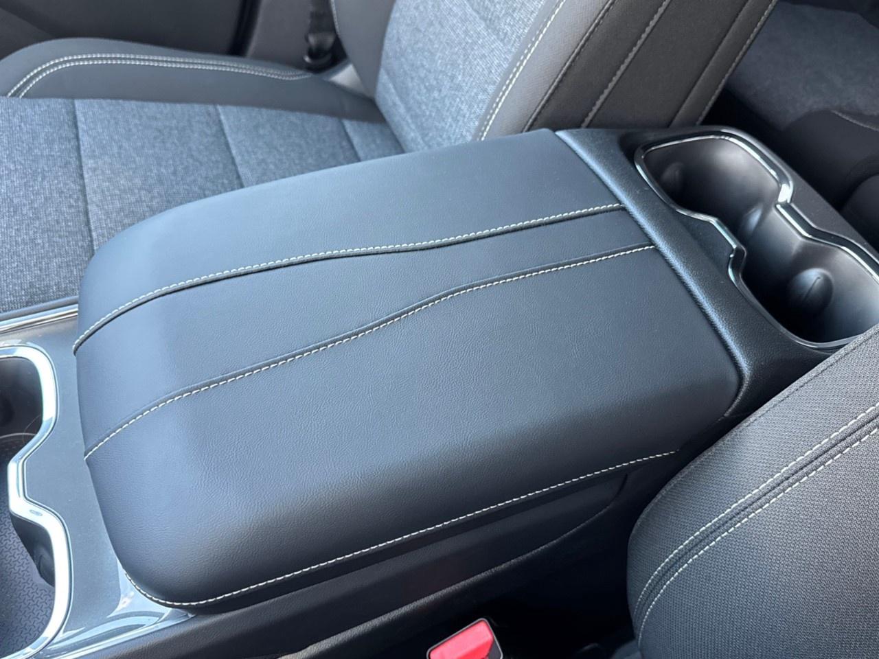 2026 GMC Acadia AWD Elevation Photo