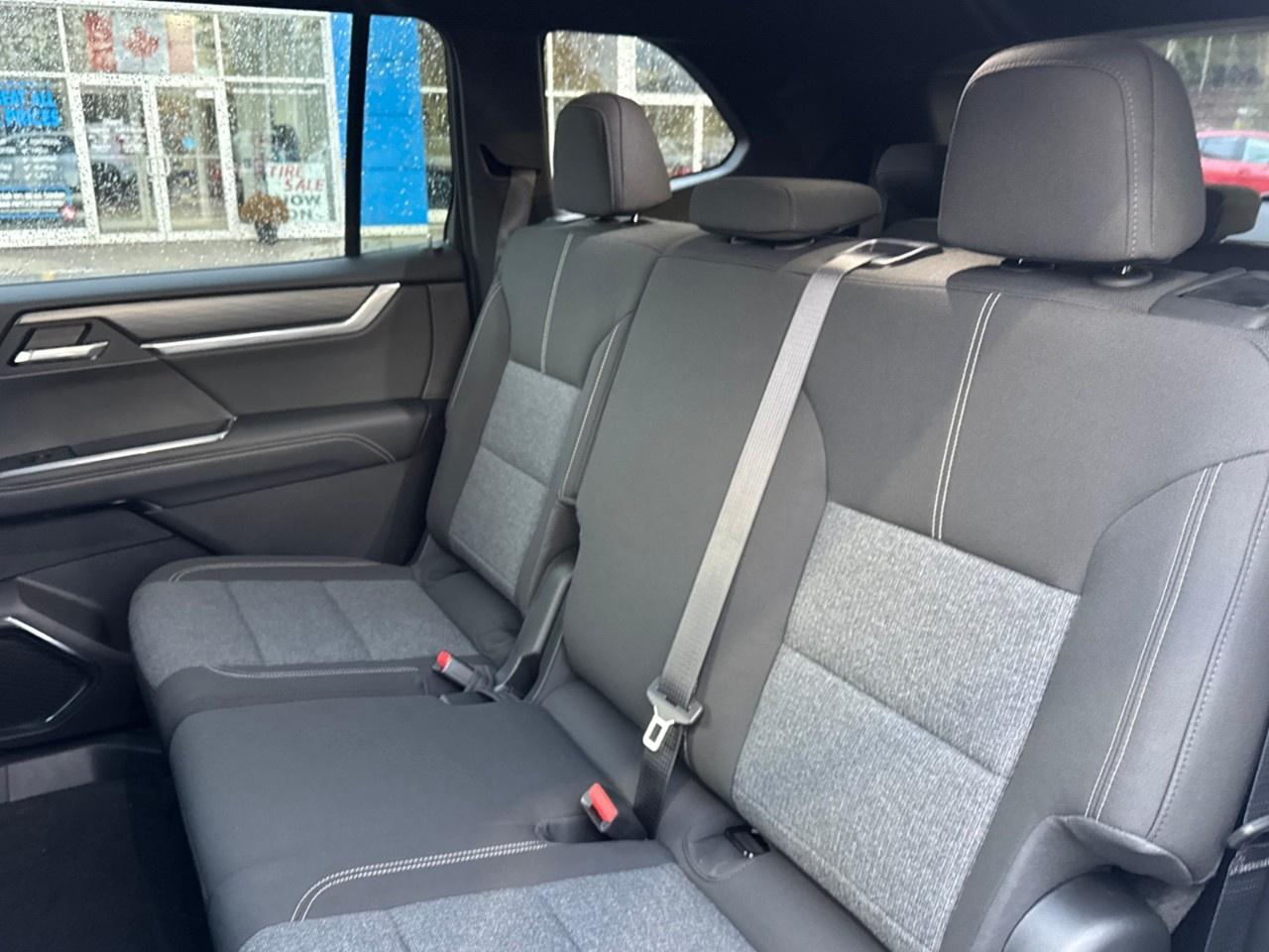 2026 GMC Acadia AWD Elevation Photo