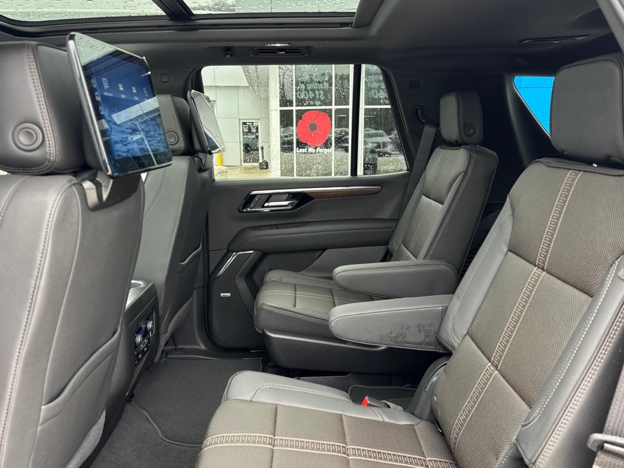 2026 Chevrolet Tahoe 4WD 4dr High Country Photo