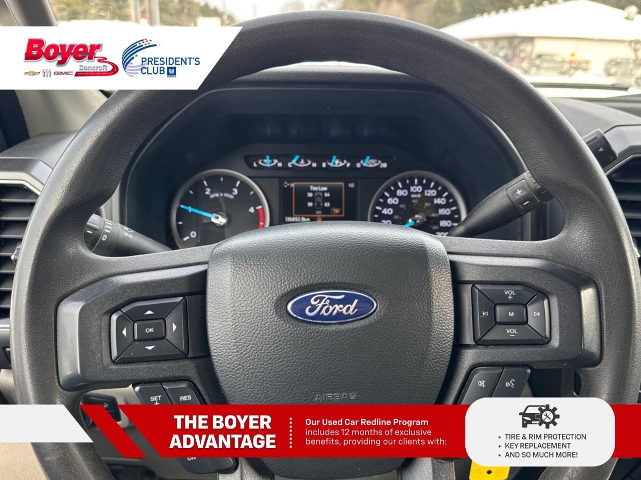 2022 Ford SUPER DUTY F-250 SRW XLT 4WD Crew Cab 8' Box Photo