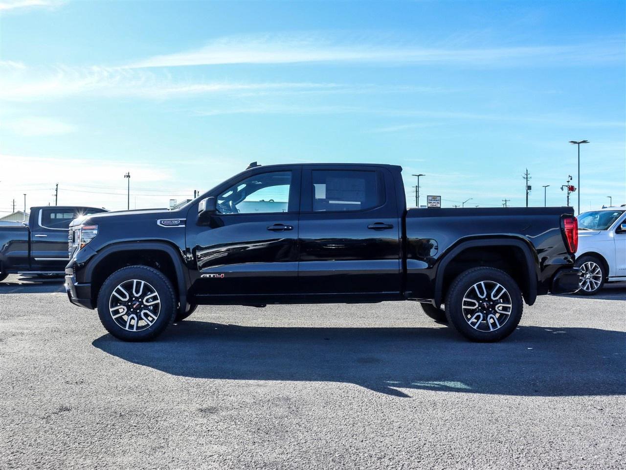 2026 GMC Sierra 1500 Crew Cab Short Box 4-Wheel Drive AT4 Photo2