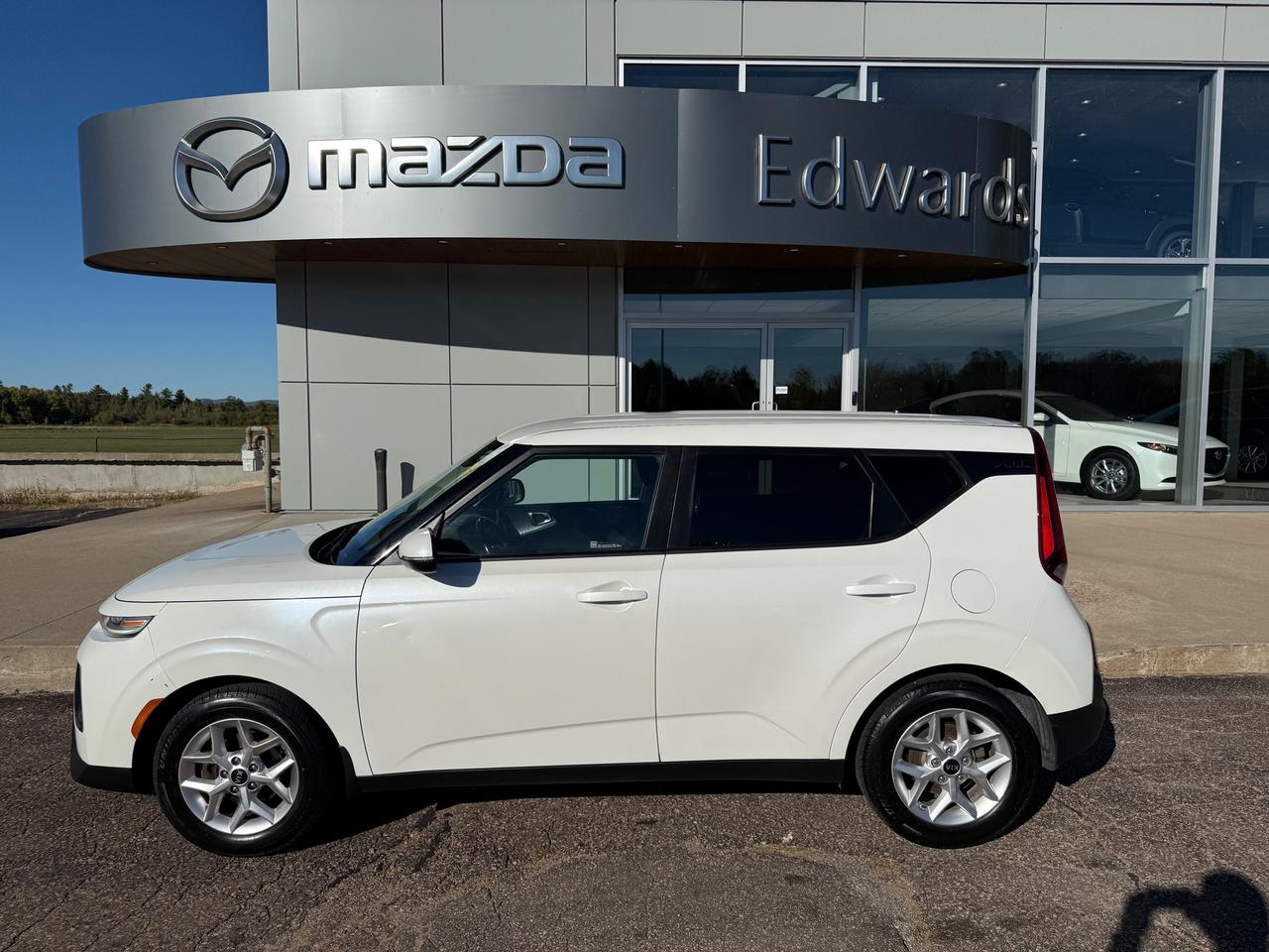 2020 Kia Soul EX 4dr Hatchback Photo0
