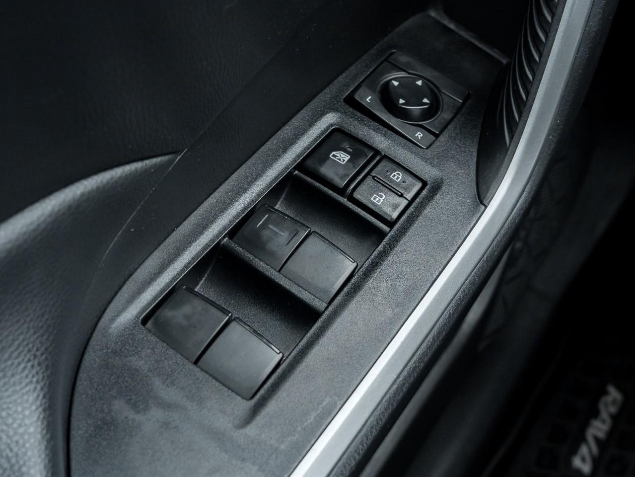 2022 Toyota RAV4 Hybrid LE 4dr All-Wheel Drive Photo