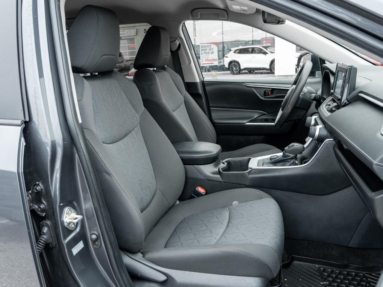 2022 Toyota RAV4 Hybrid LE 4dr All-Wheel Drive Photo