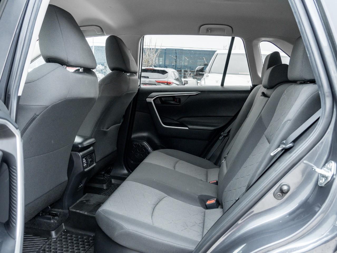 2022 Toyota RAV4 Hybrid LE 4dr All-Wheel Drive Photo