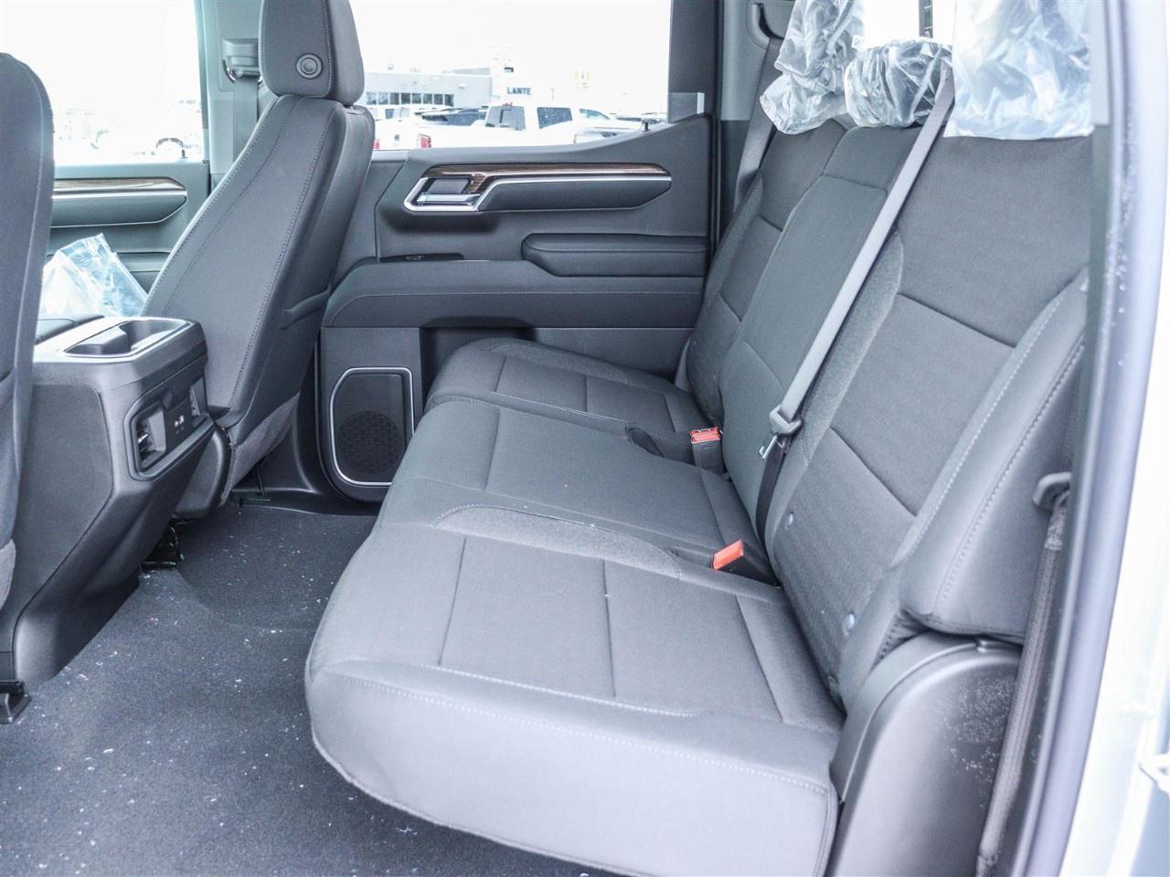 2026 Chevrolet Silverado 1500 Crew Cab Short Box 4-Wheel Drive RST Photo