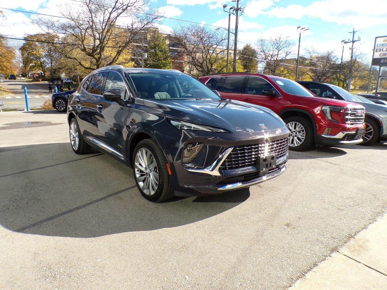 2026 Buick Envision Avenir 4dr All-Wheel Drive Photo2