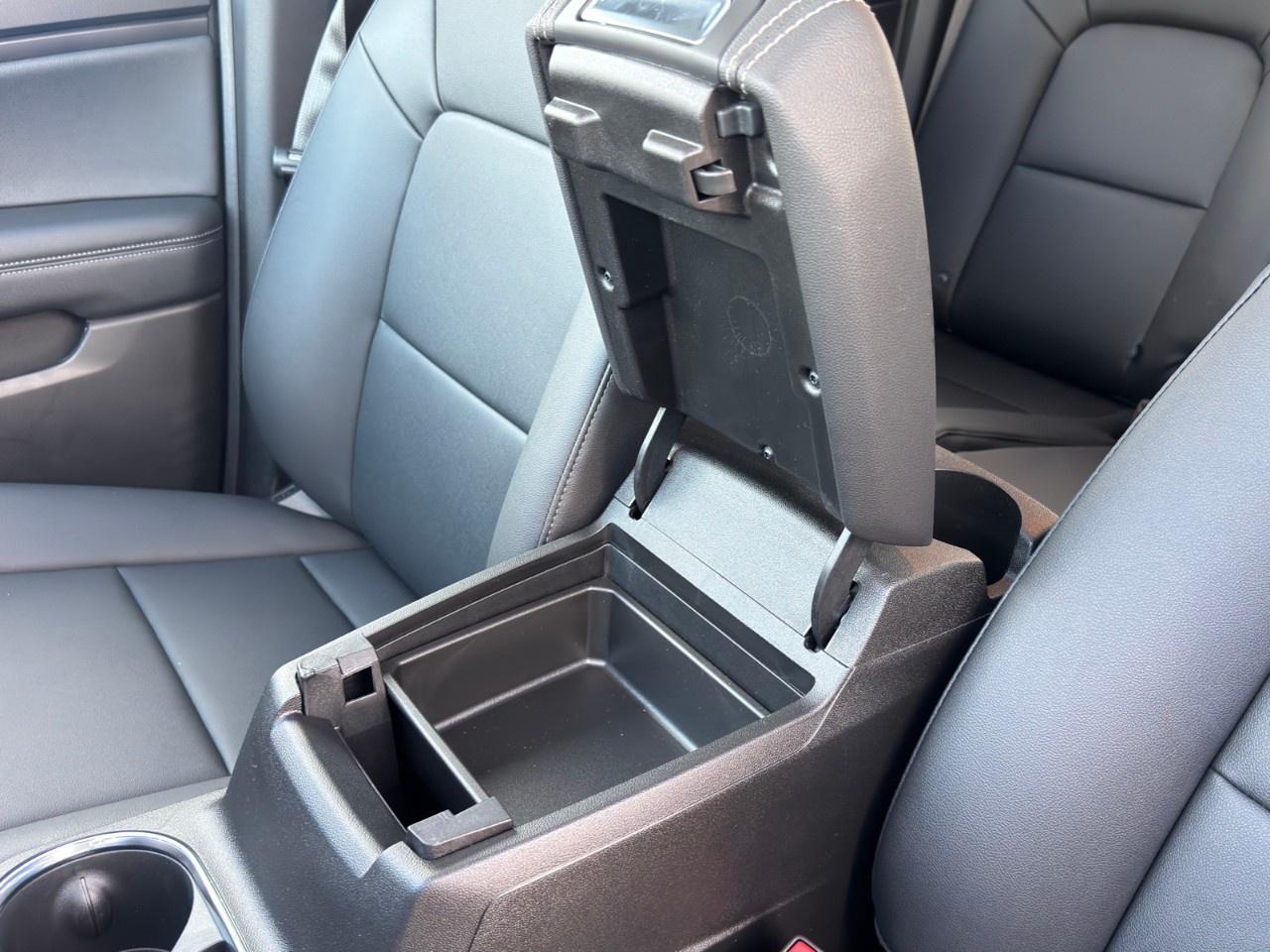 2026 GMC Canyon Crew Cab Short Box 4-Wheel Drive Elevation Photo
