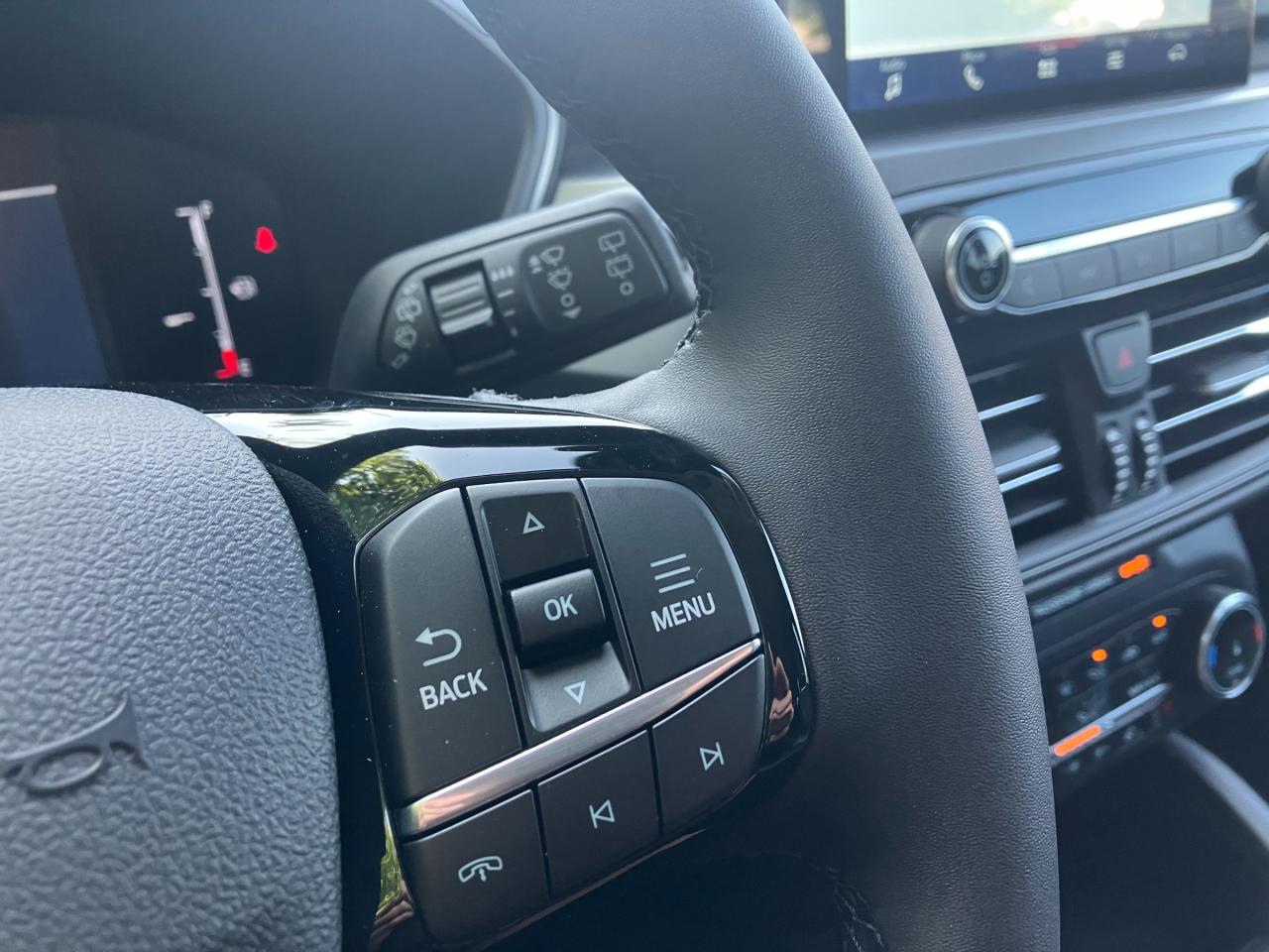 2025 Ford Escape Active 4dr Front-Wheel Drive Photo