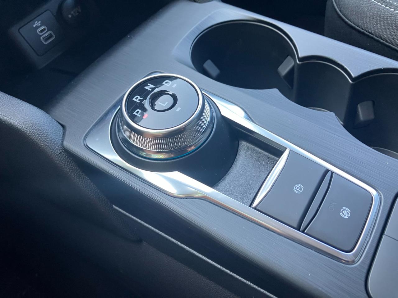 2025 Ford Escape Active 4dr Front-Wheel Drive Photo