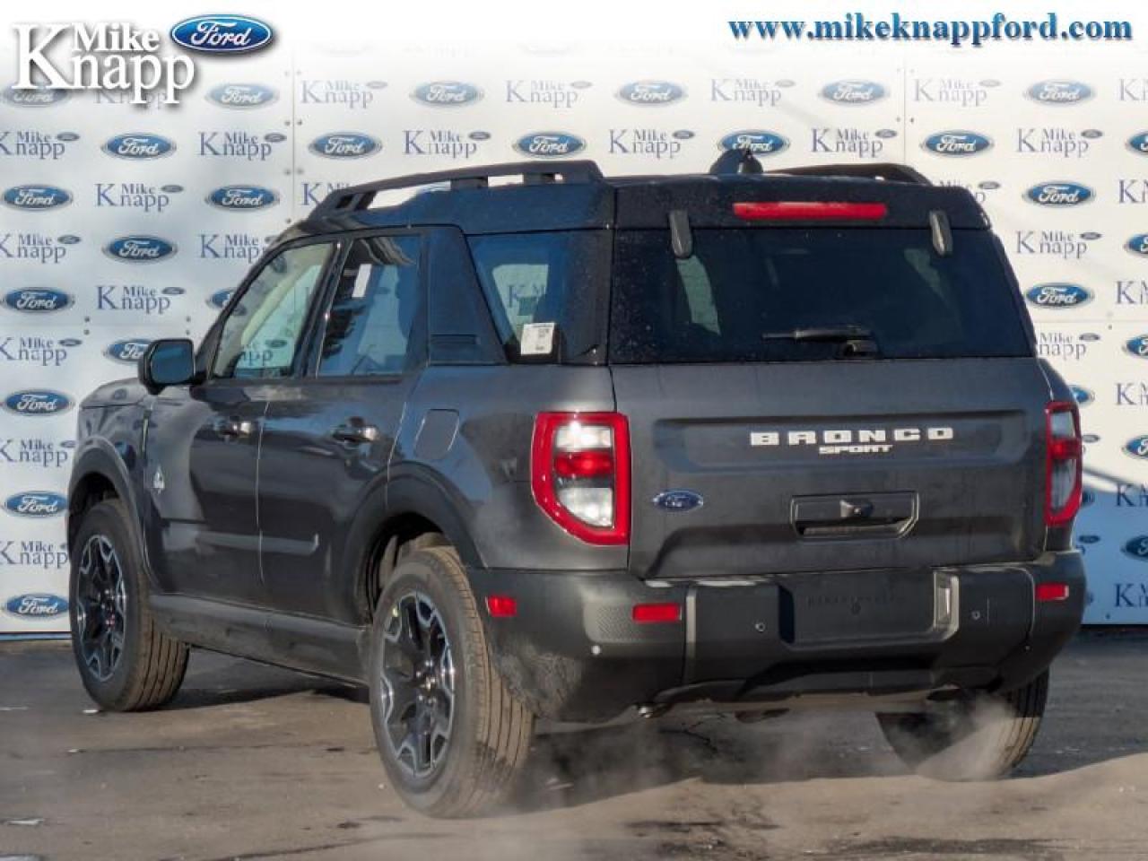 2025 Ford Bronco Sport Outer Banks Photo2