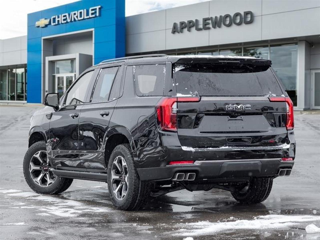 2026 GMC Yukon AT4 Ultimate 4dr 4x4 Photo