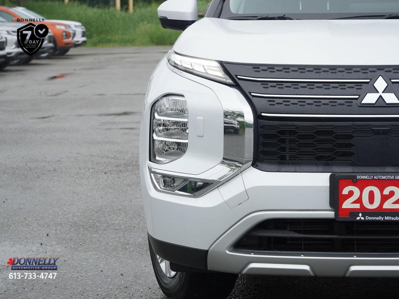 2024 Mitsubishi Outlander  Photo