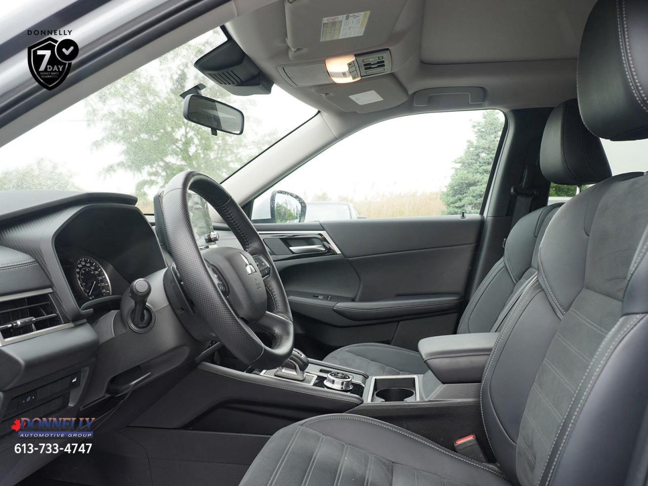 2024 Mitsubishi Outlander  Photo