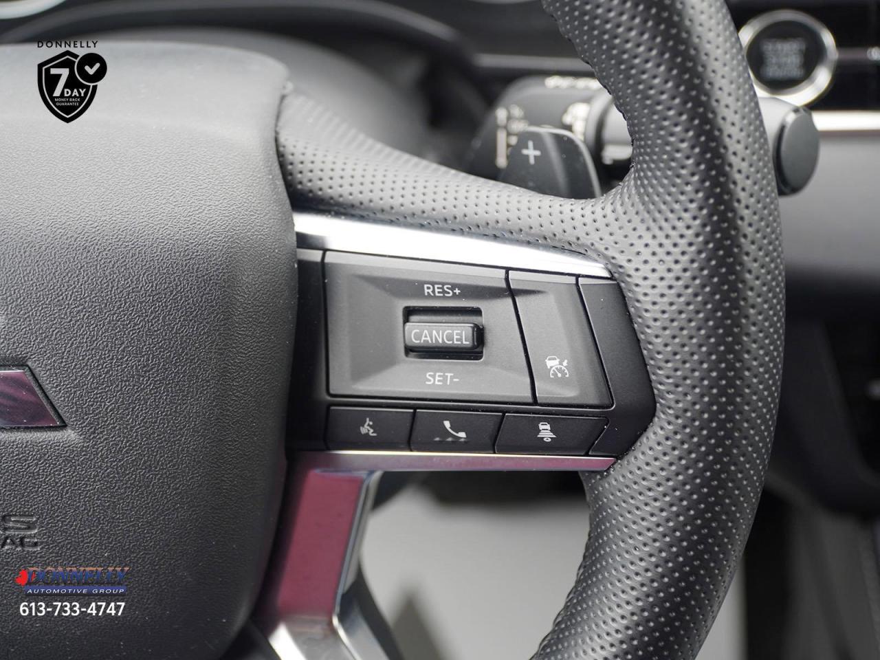 2024 Mitsubishi Outlander  Photo