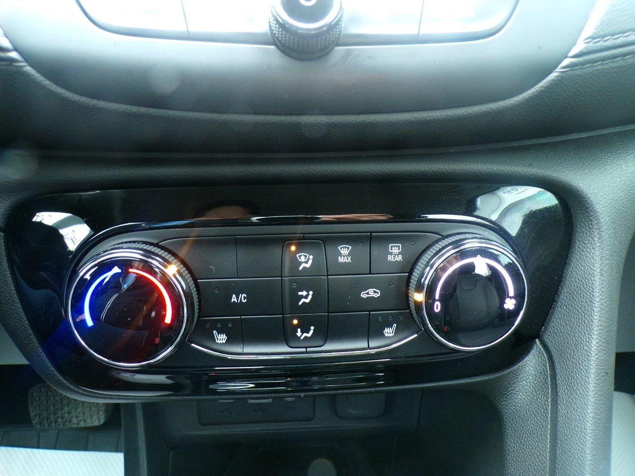 2022 Buick Encore GX Preferred All-Wheel Drive Photo