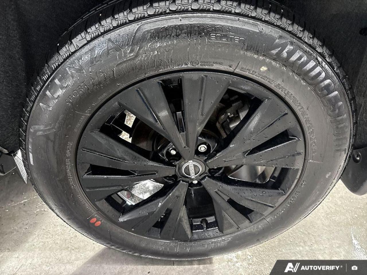 2023 Nissan Rogue SV Midnight Edition 4dr All-Wheel Drive Sport Utility Photo