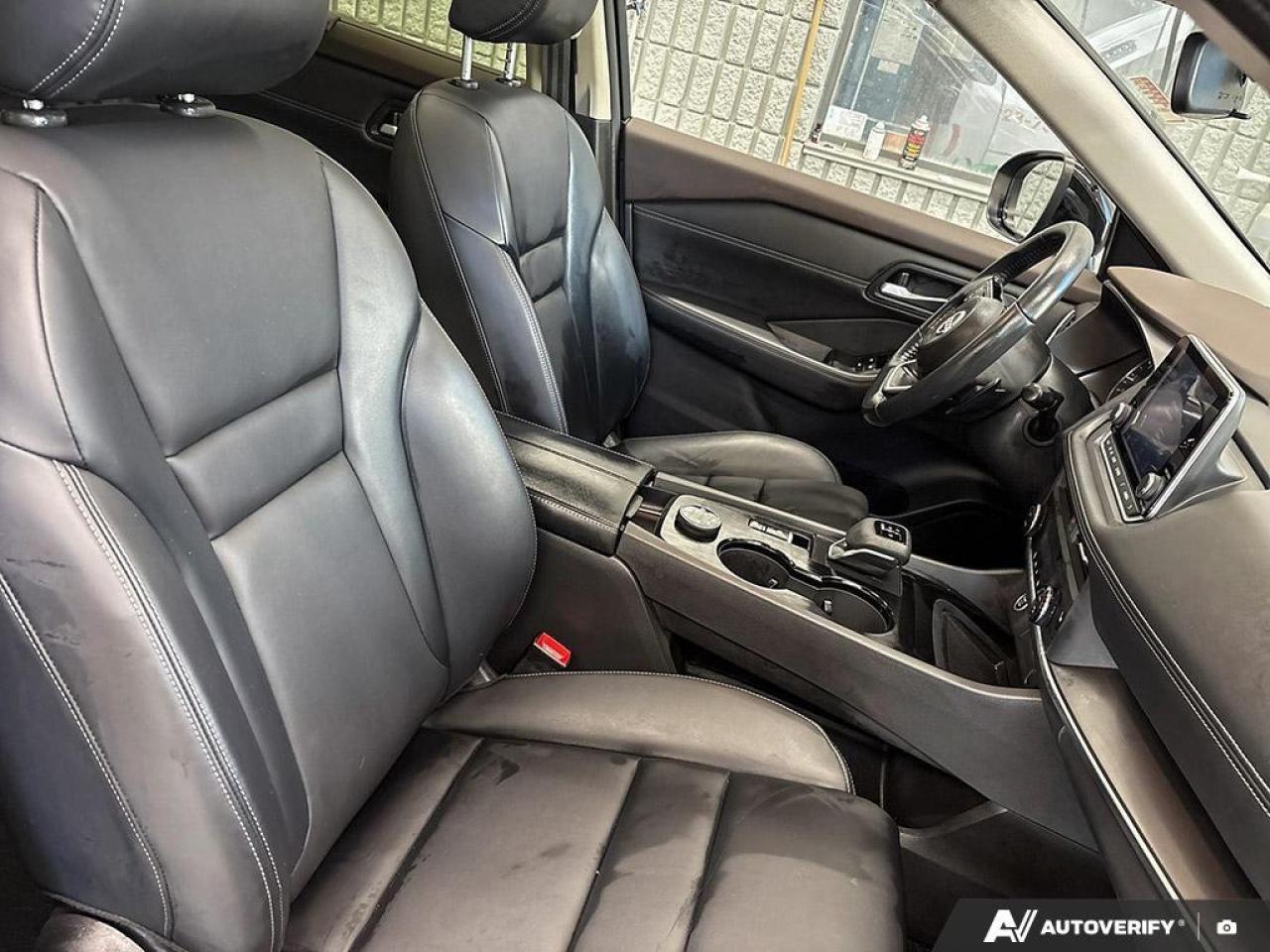 2023 Nissan Rogue SV Midnight Edition 4dr All-Wheel Drive Sport Utility Photo