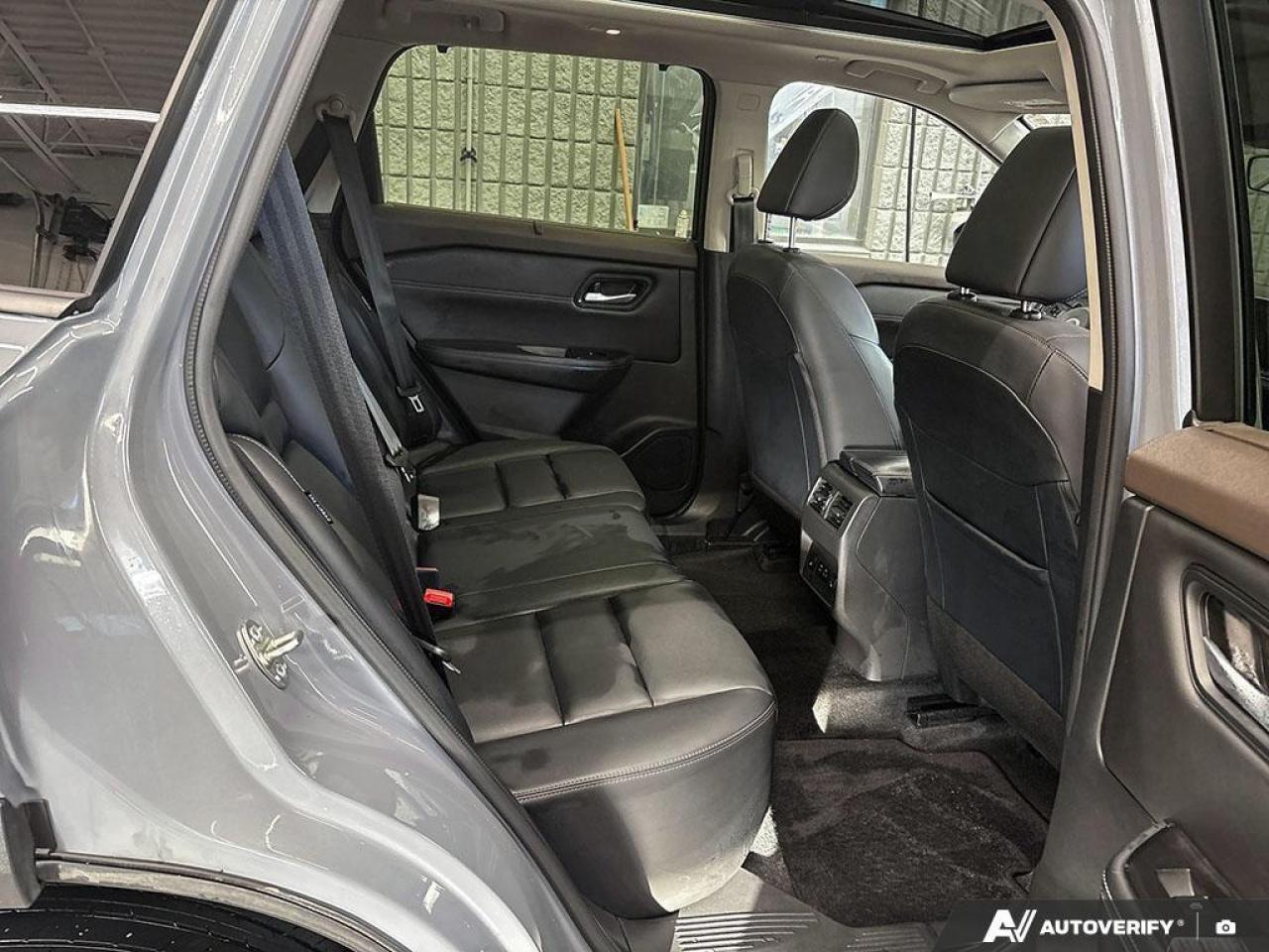 2023 Nissan Rogue SV Midnight Edition 4dr All-Wheel Drive Sport Utility Photo