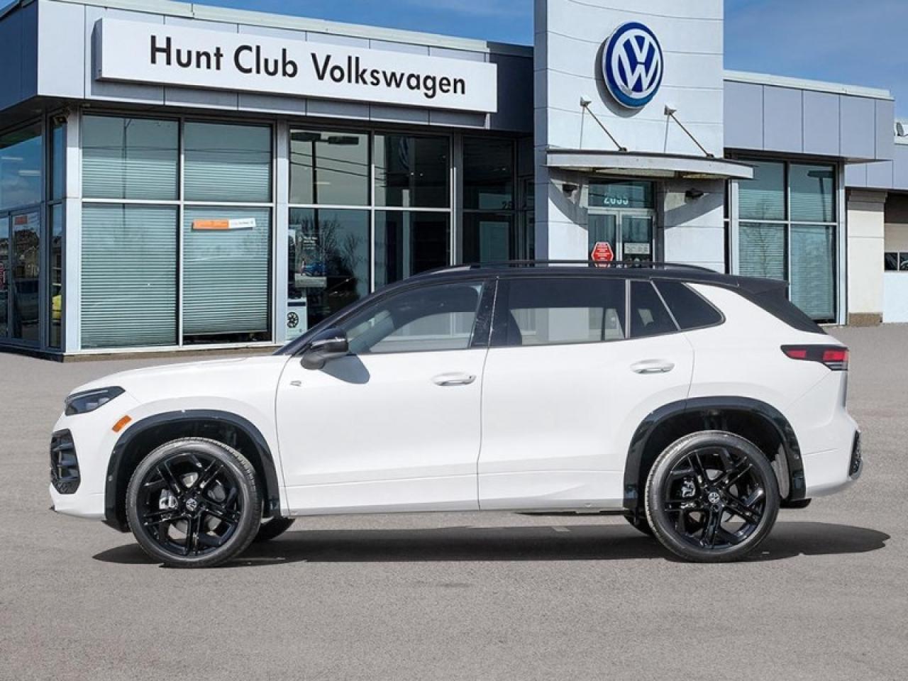 2026 Volkswagen Tiguan Comfortline R-Line Black Edition Photo