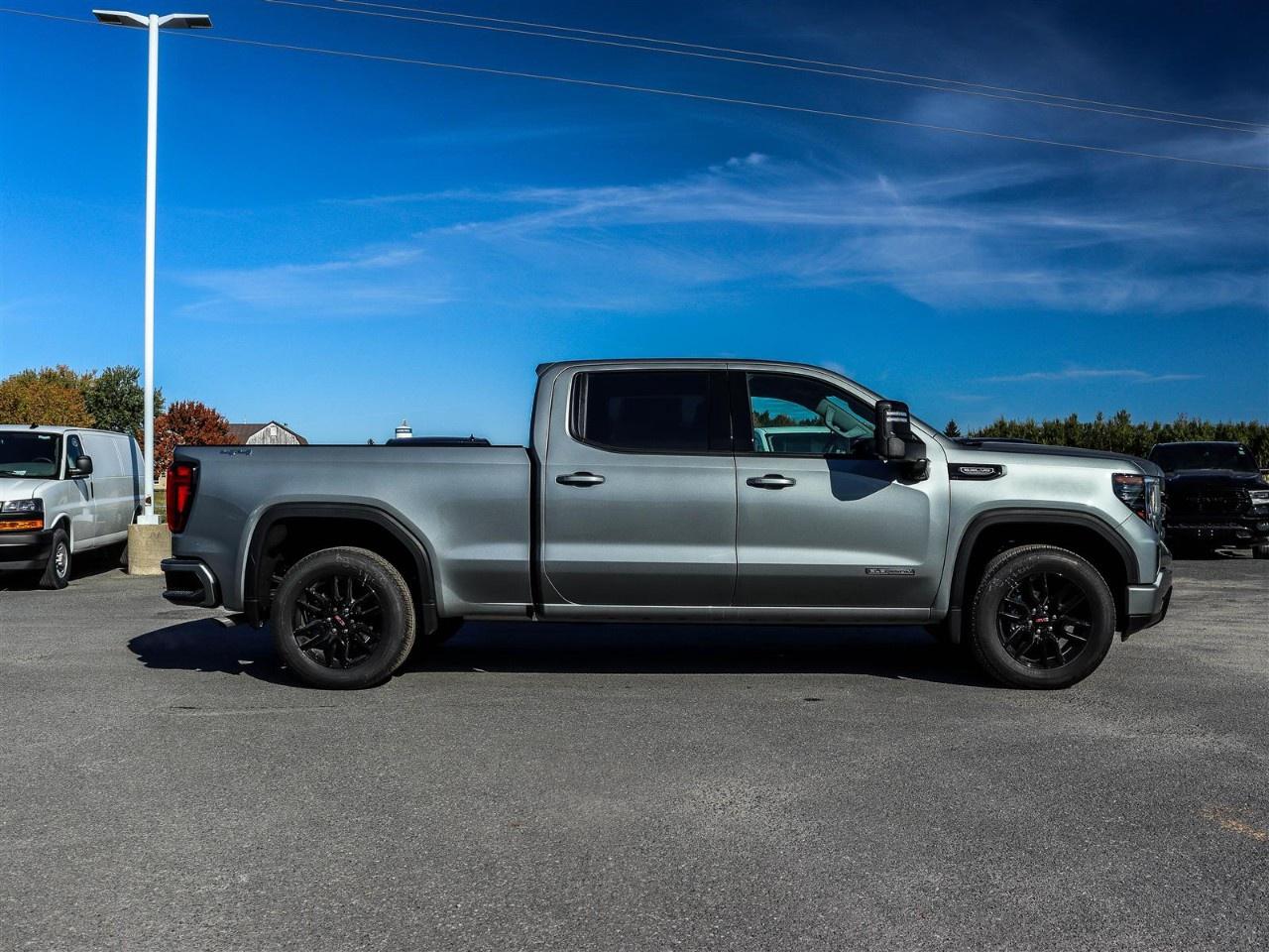 2026 GMC Sierra 1500 Crew Cab Standard Box 4-Wheel Drive Elevation Photo