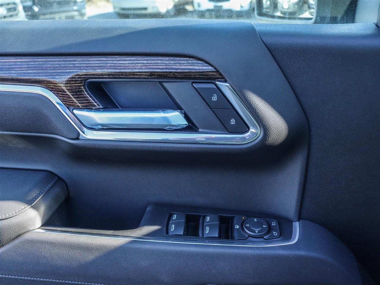 2026 GMC Sierra 1500 Crew Cab Standard Box 4-Wheel Drive Elevation Photo