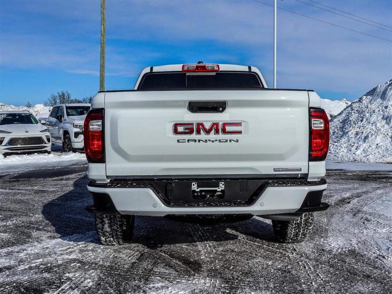 2026 GMC Canyon Crew Cab Short Box 4-Wheel Drive Elevation Photo