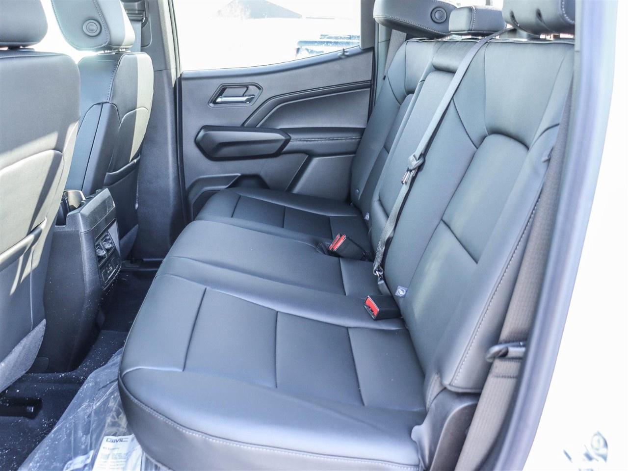 2026 GMC Canyon Crew Cab Short Box 4-Wheel Drive Elevation Photo