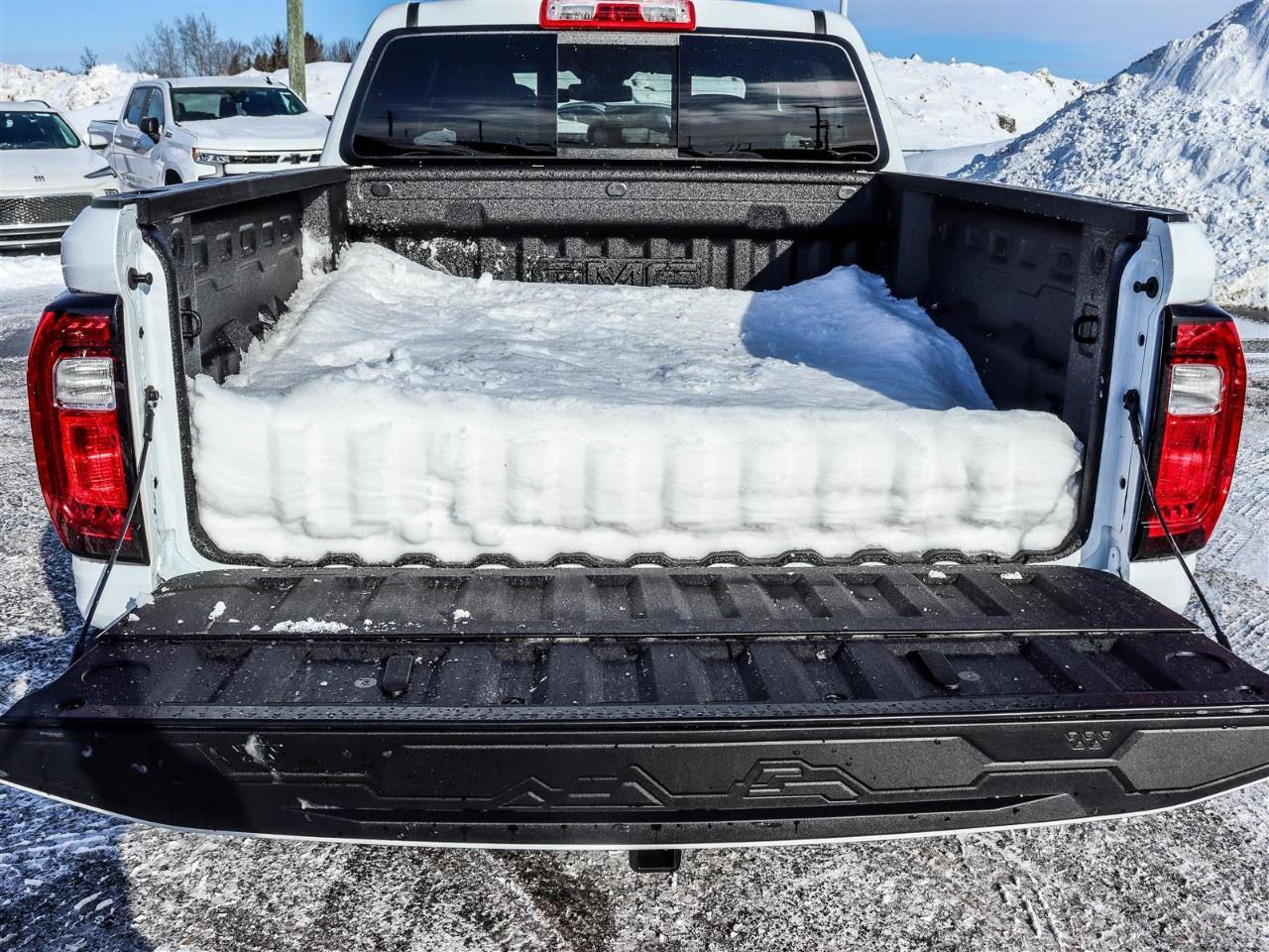 2026 GMC Canyon Crew Cab Short Box 4-Wheel Drive Elevation Photo