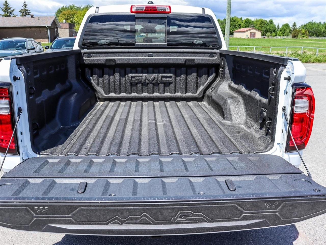 2026 GMC Canyon Crew Cab Short Box 4-Wheel Drive Elevation Photo