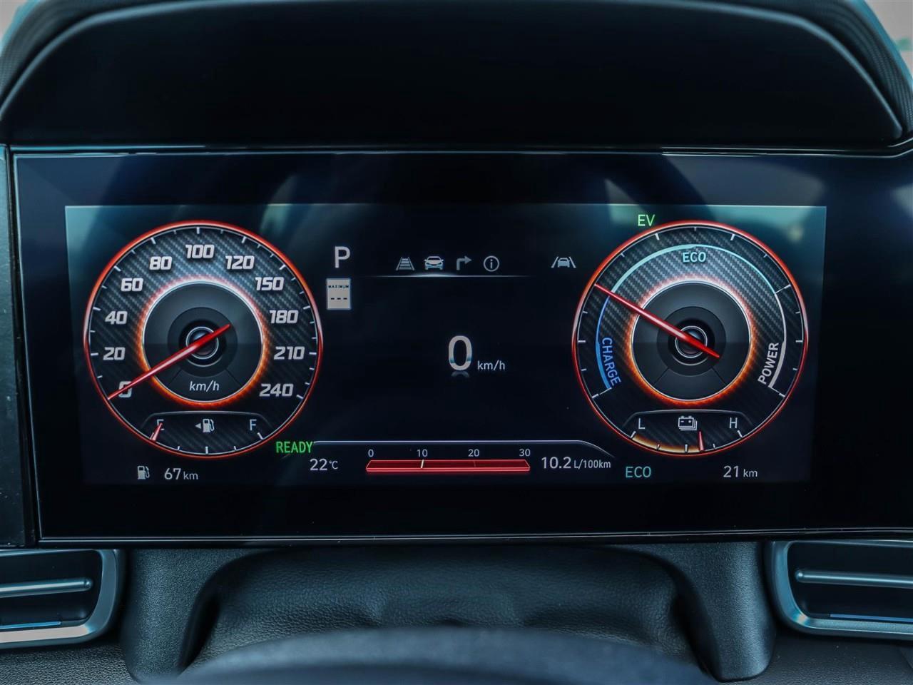 2025 Hyundai Elantra HEV Luxury 4dr Sedan Photo