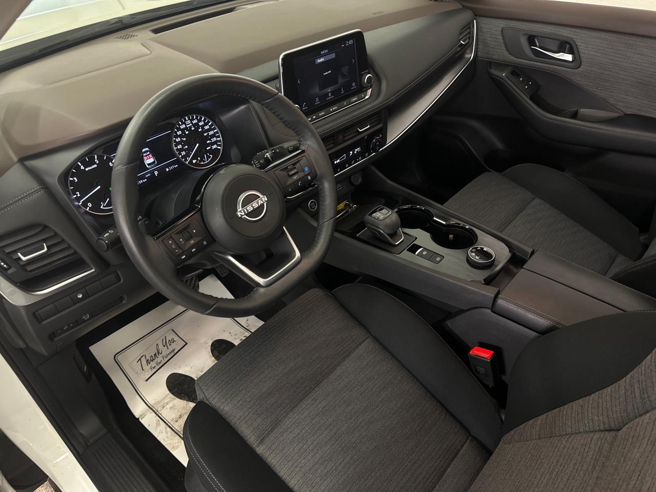 2023 Nissan Rogue SV Moonroof 4dr All-Wheel Drive Sport Utility Photo