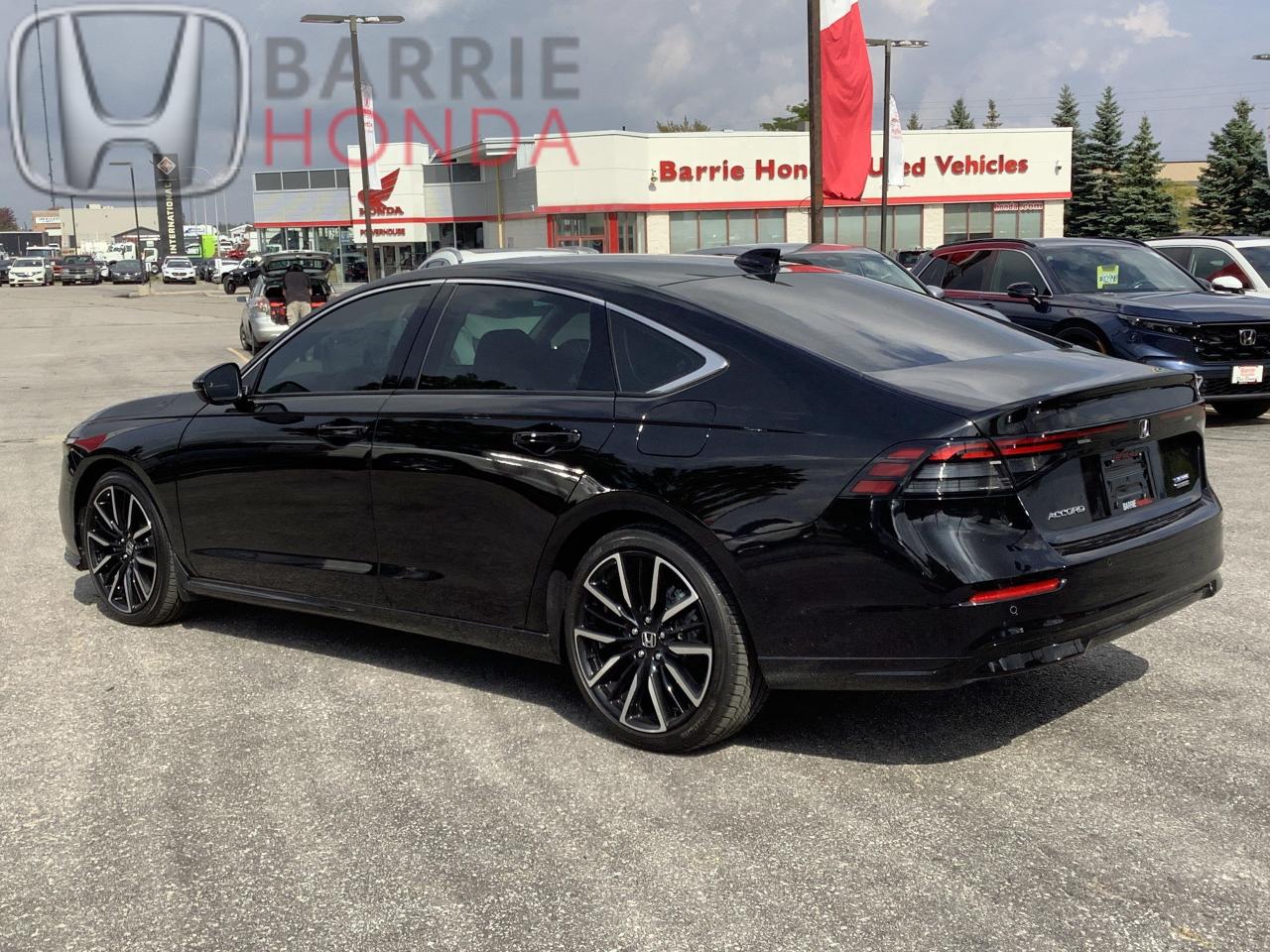 2025 Honda Accord Hybrid Touring 4dr Sedan Photo