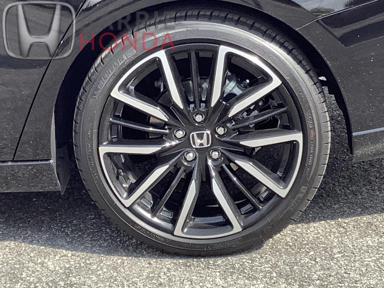 2025 Honda Accord Hybrid Touring 4dr Sedan Photo