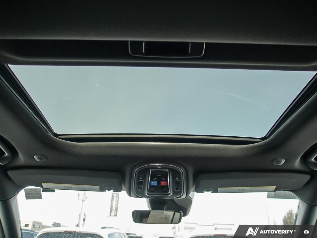 2025 Jeep Grand Cherokee Laredo 4dr 4x4 Photo