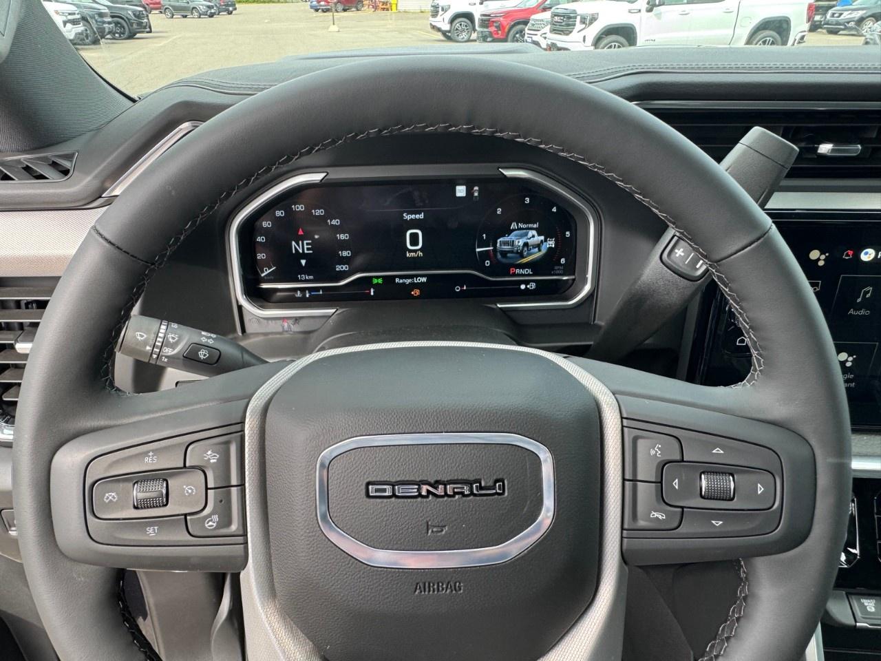 2025 GMC Sierra 3500HD 4WD Crew Cab Standard Box Denali Photo