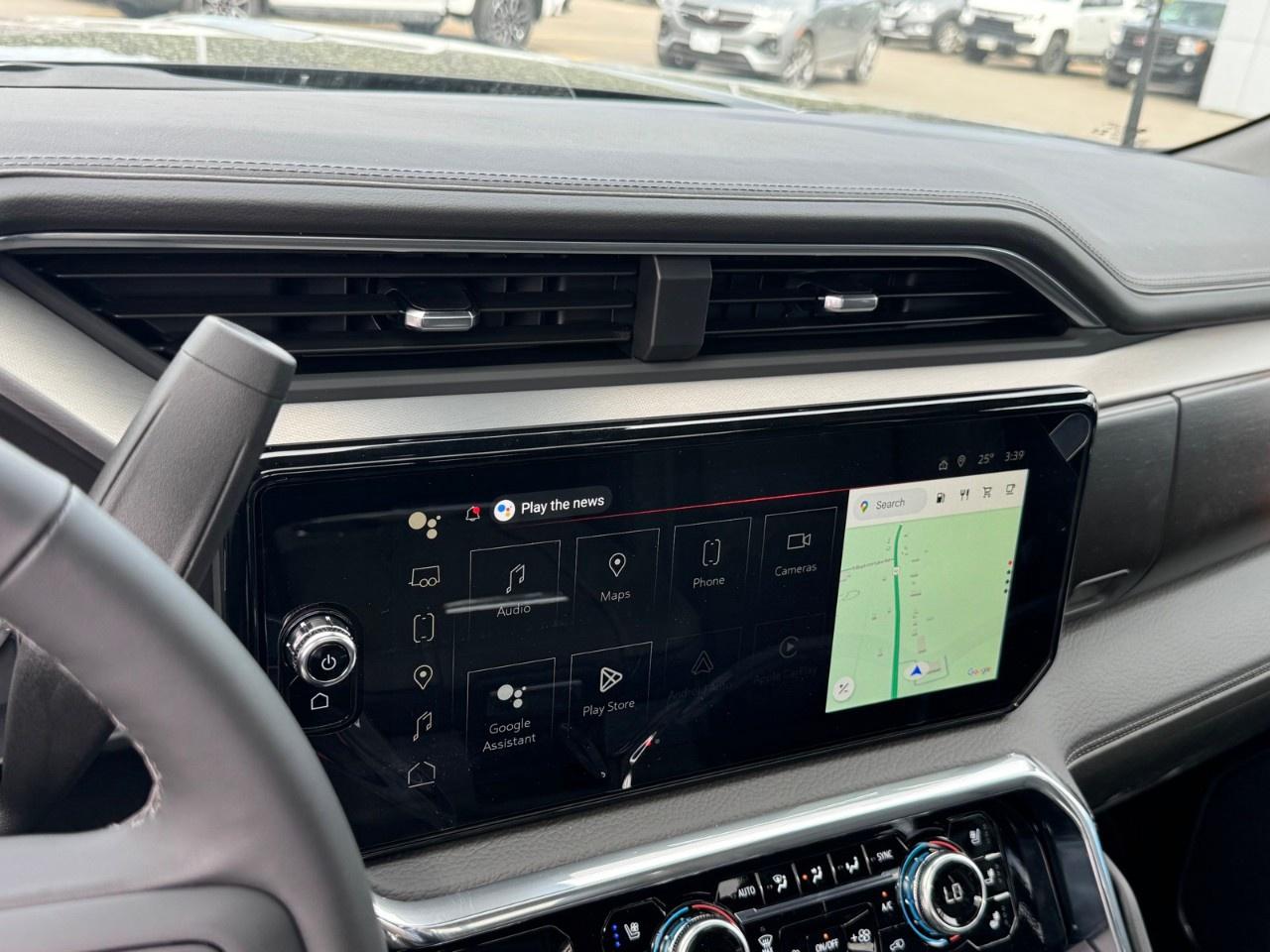 2025 GMC Sierra 3500HD 4WD Crew Cab Standard Box Denali Photo