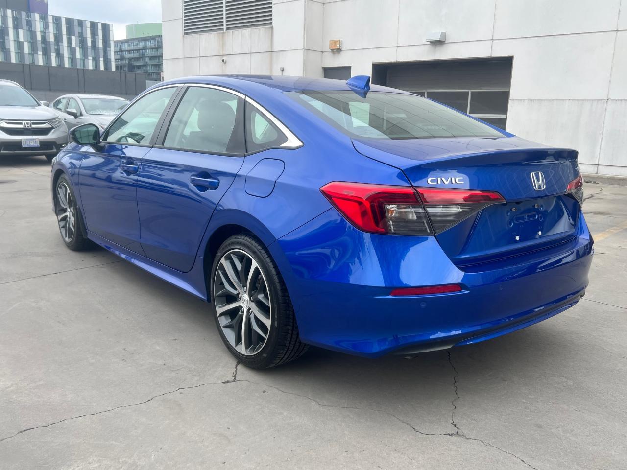 2024 Honda Civic Touring 4dr Sedan Photo