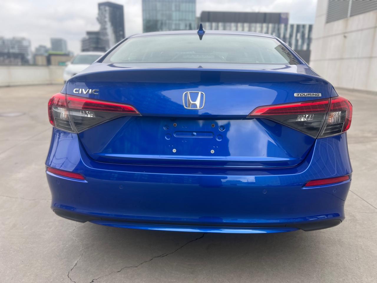 2024 Honda Civic Touring 4dr Sedan Photo