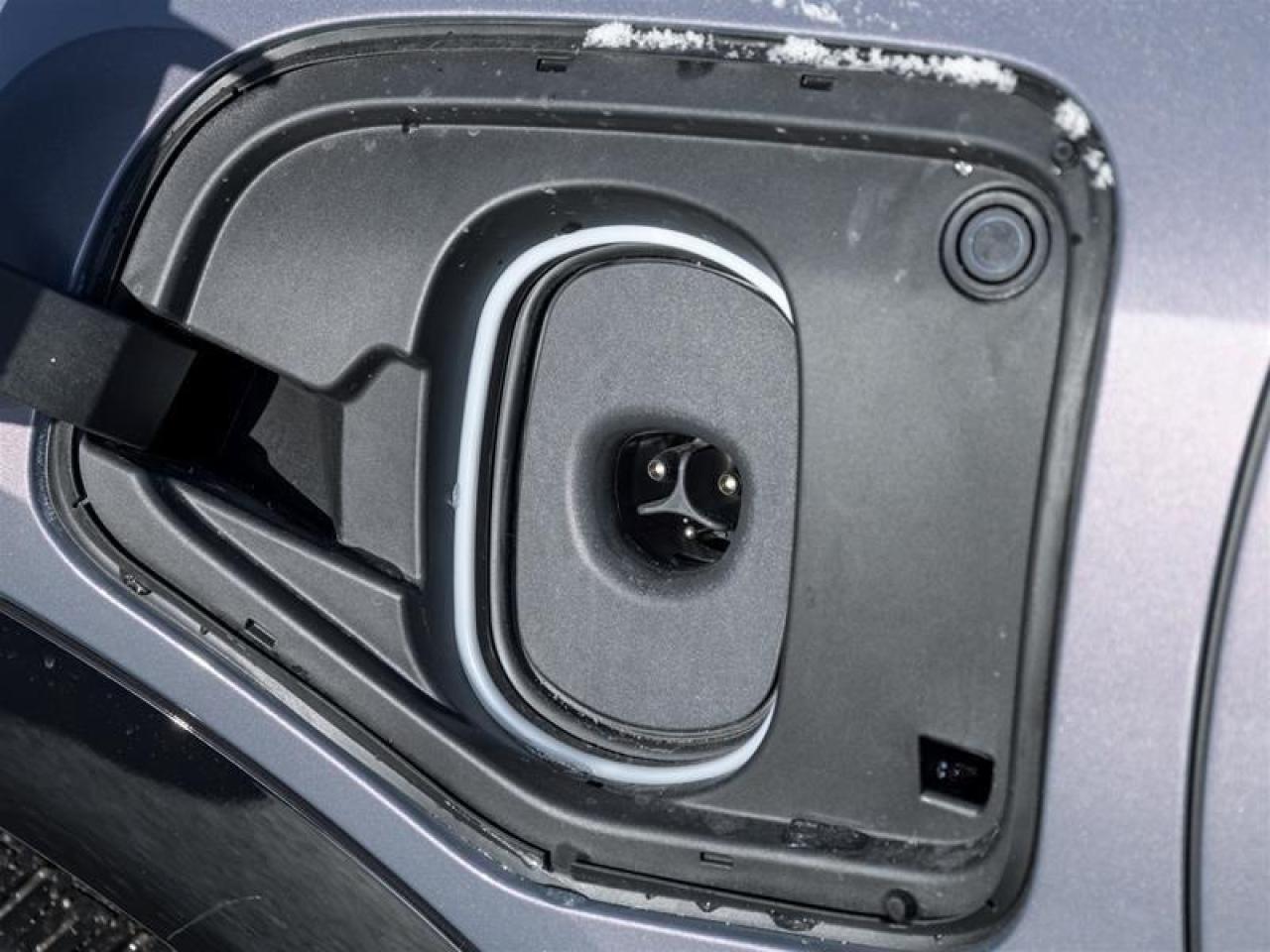 2026 Cadillac OPTIQ Luxury 4dr Photo