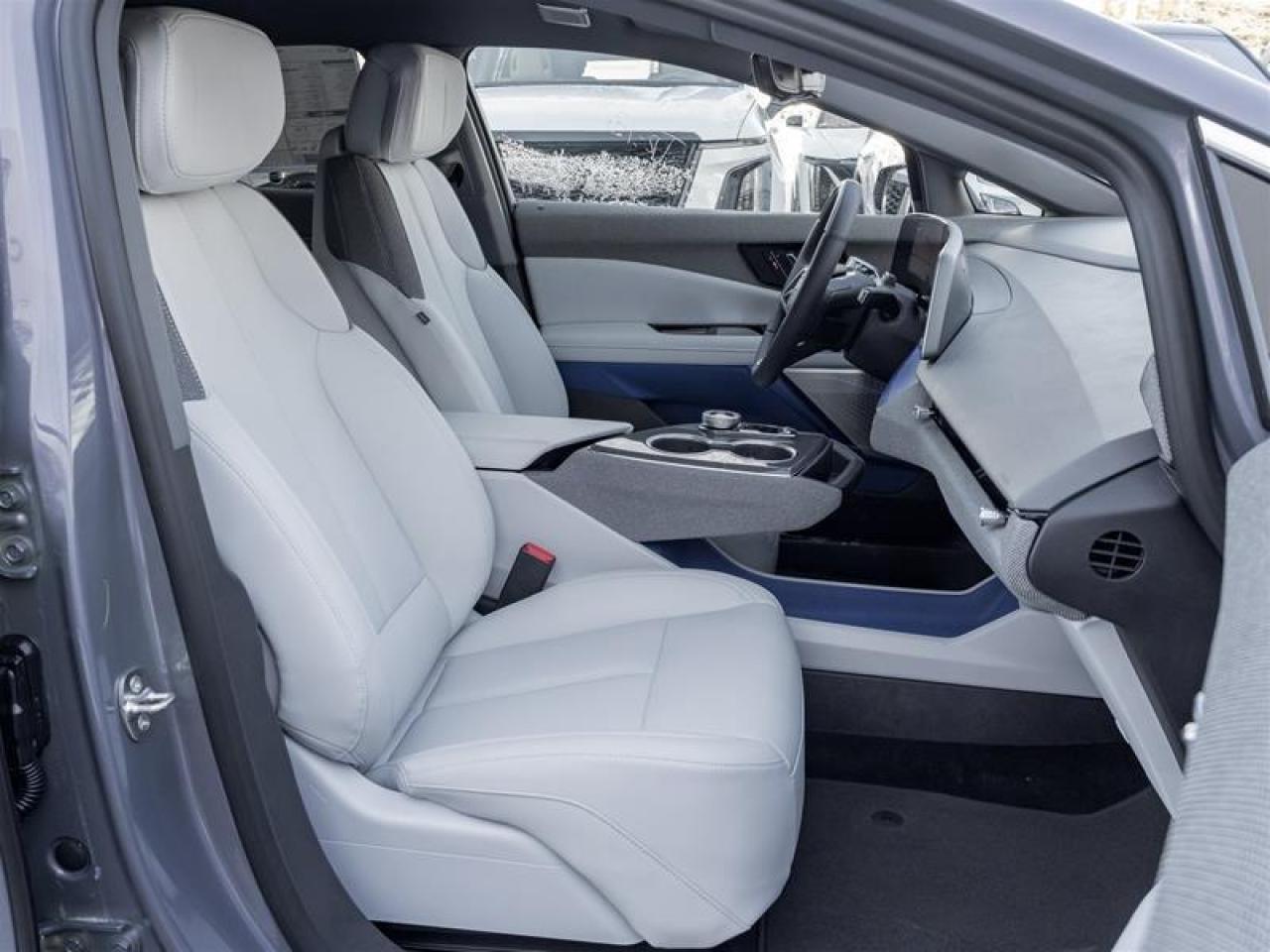 2026 Cadillac OPTIQ Luxury 4dr Photo