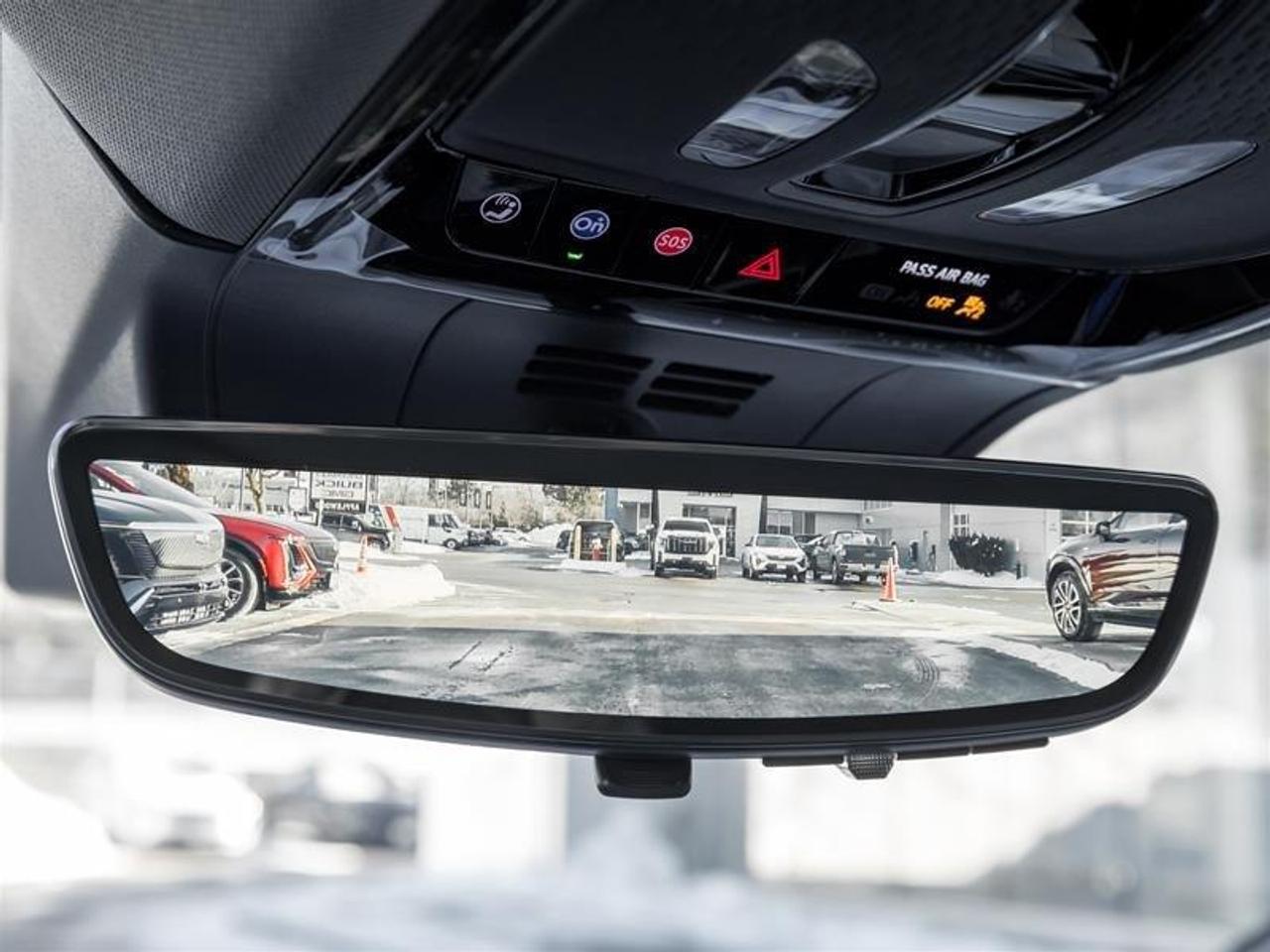 2026 Cadillac OPTIQ Luxury 4dr Photo