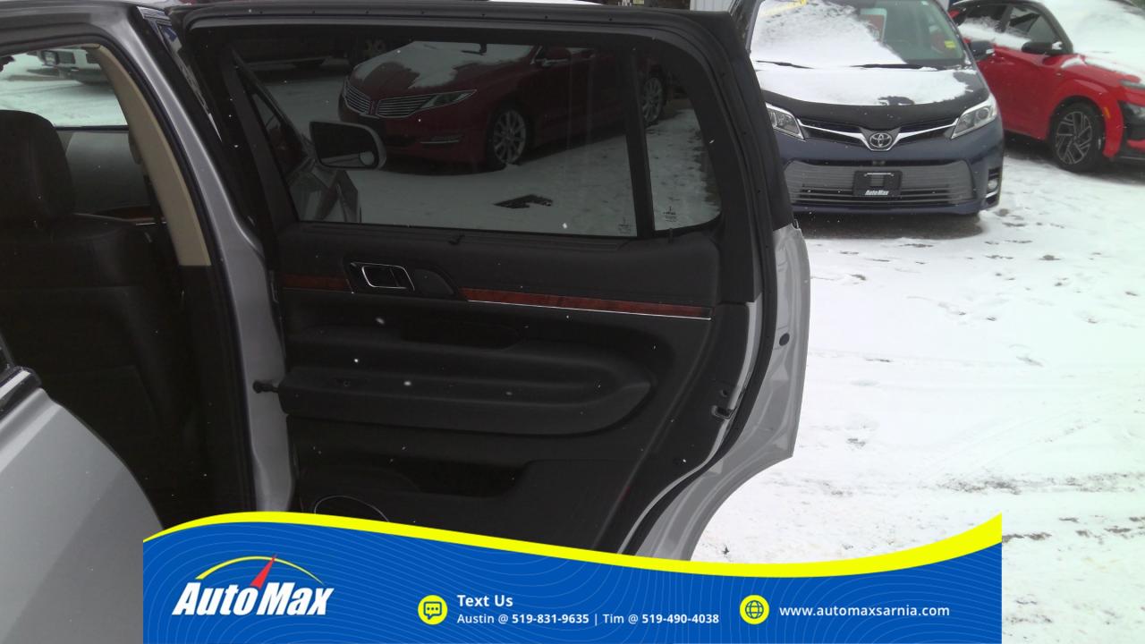 2018 Lincoln MKT Elite 4dr All-Wheel Drive Photo