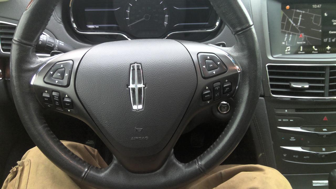 2018 Lincoln MKT Elite 4dr All-Wheel Drive Photo