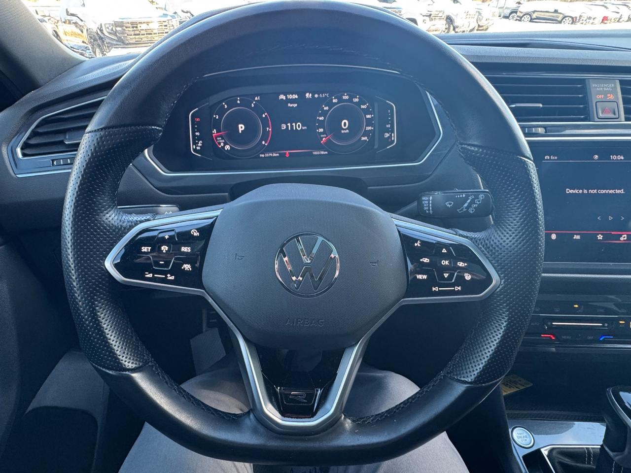 2022 Volkswagen Tiguan Comfortline R-Line Black Edition 4dr All-Wheel Drive 4MOTION Photo