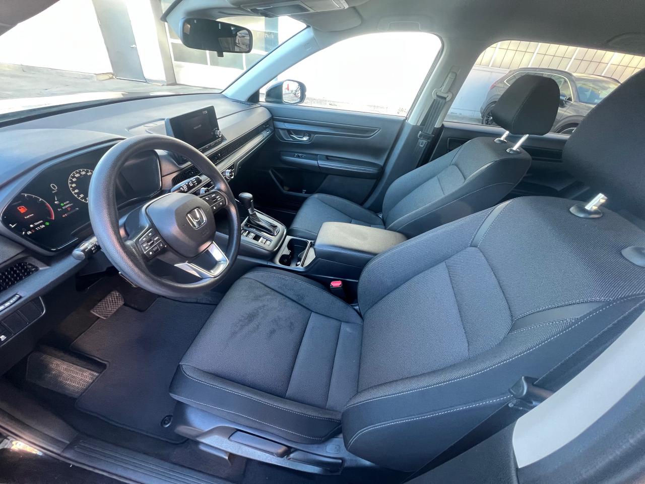 2024 Honda CR-V LX-B 4dr Front-Wheel Drive Photo