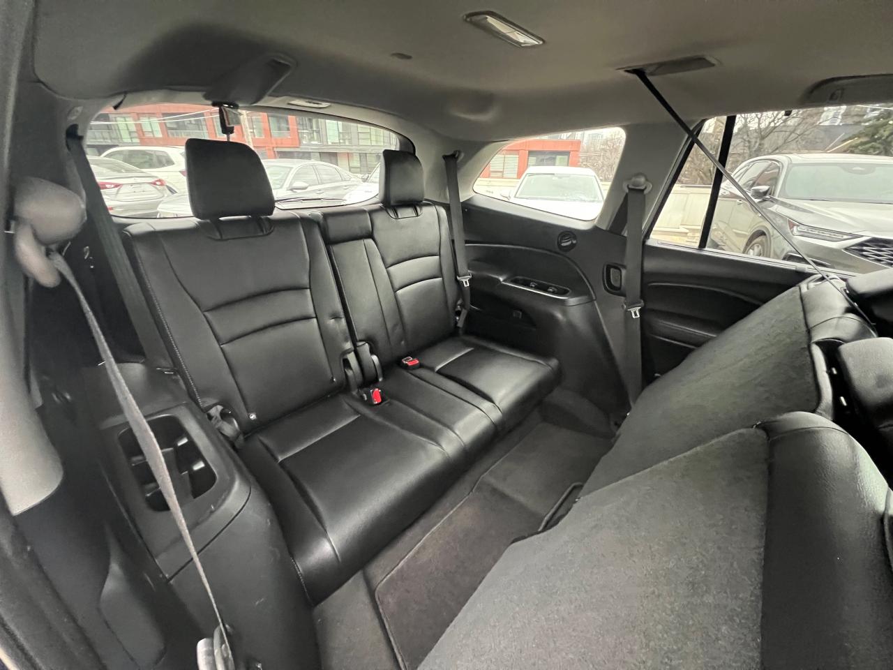 2021 Honda Pilot EX-L Navi 4dr All-Wheel Drive Photo