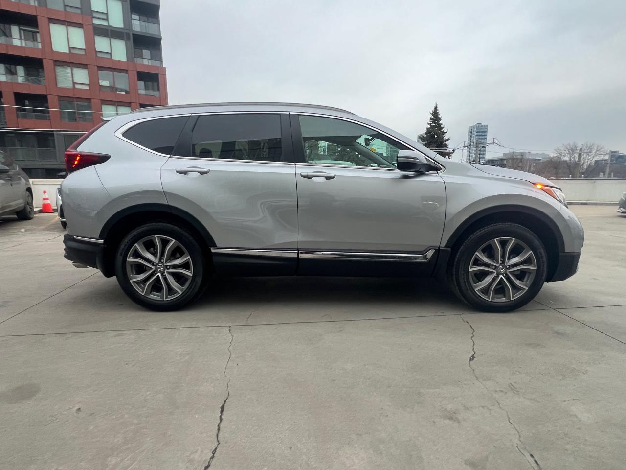 2020 Honda CR-V Touring 4dr All-wheel Drive Photo