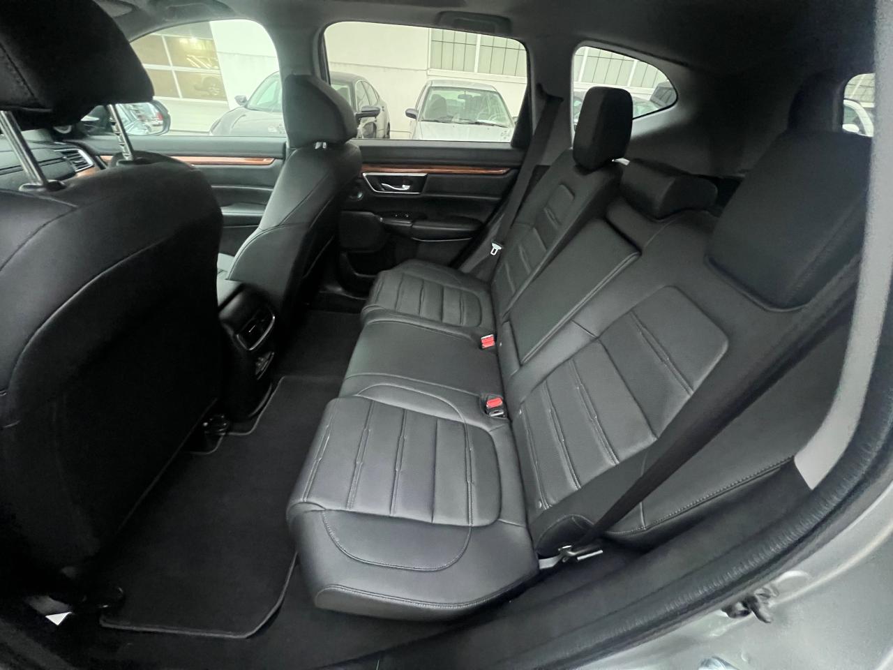 2020 Honda CR-V Touring 4dr All-wheel Drive Photo