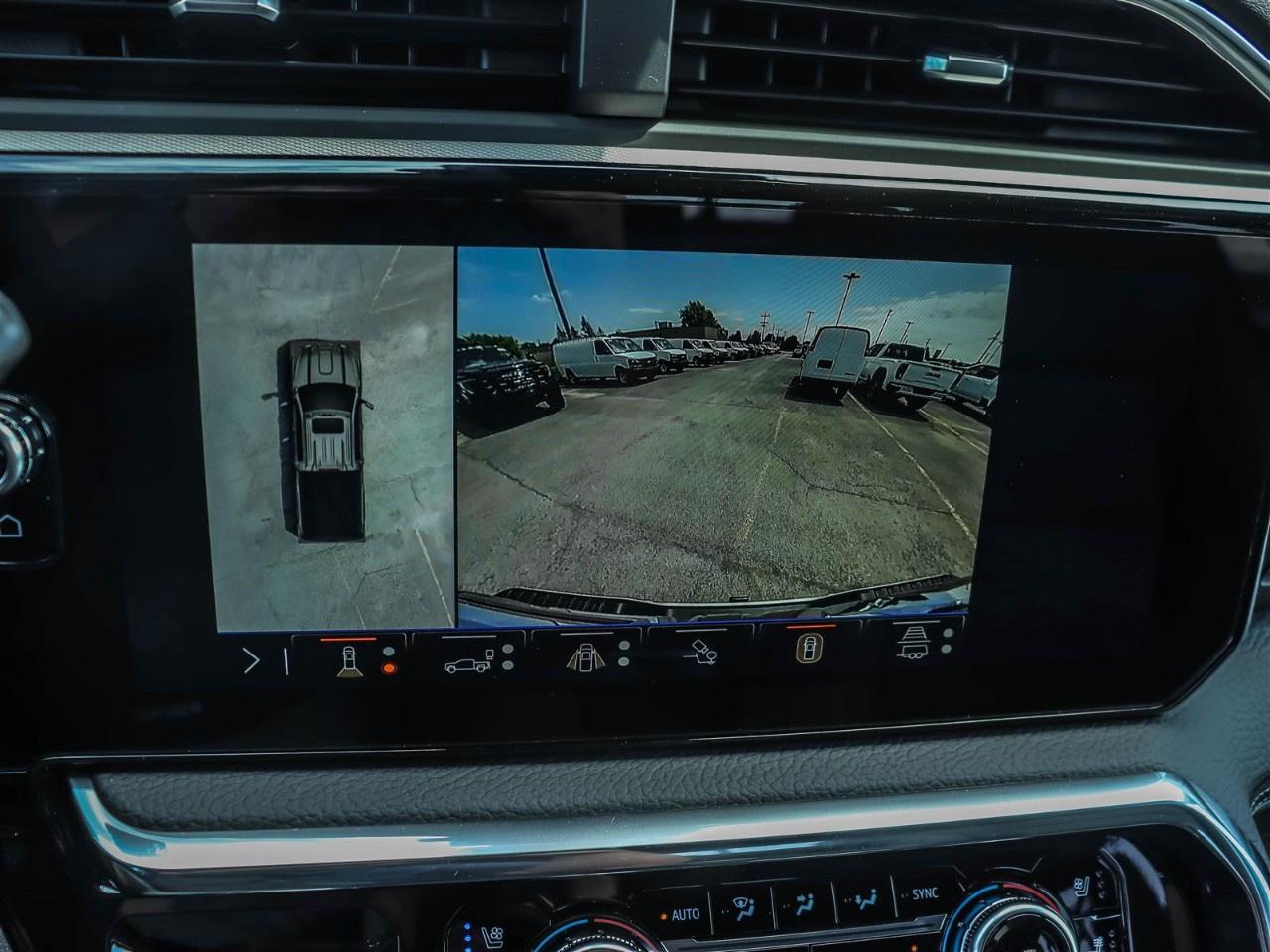 2025 GMC SIERRA 2500HD 4WD Crew Cab Standard Box Denali Photo